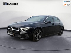 Mercedes-Benz A-klasse - 180 Business AMG. LEDER/VOL LED/CAMERA/WIDESCREEN/ST VERW