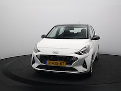 Hyundai i10 - 1.0 Comfort Smart | 5-zits | 12000KM | Navigatie | Camera | Carplay&Android