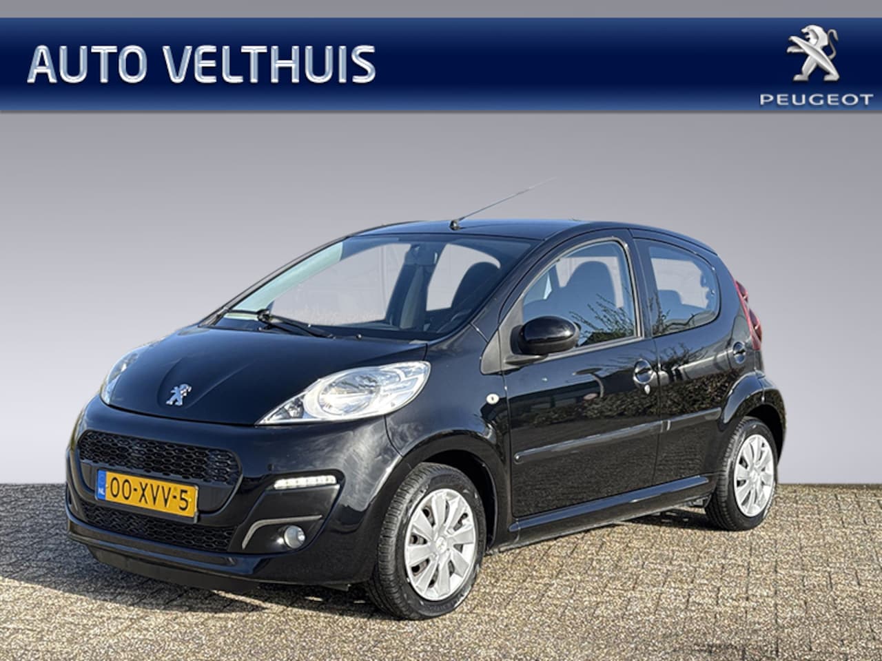 Peugeot 107 - 1.0 68PK 5-drs Active *airco, radio/cd* - AutoWereld.nl