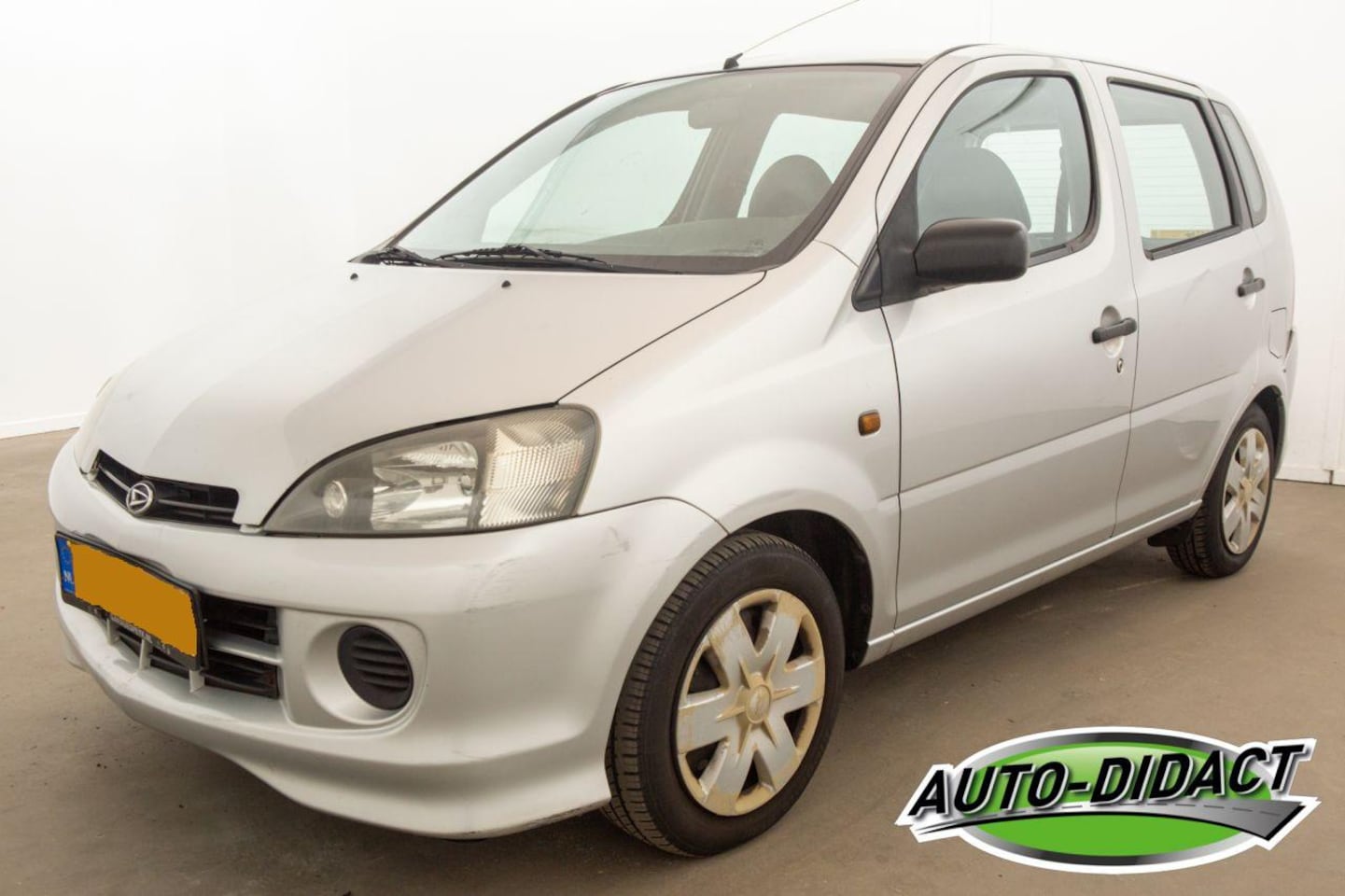 Daihatsu Young RV - 1.3-16V XTI Automaat - AutoWereld.nl