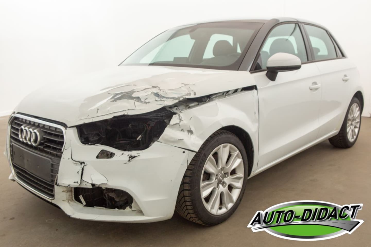 Audi A1 - 1.6 TDI Airco Navi Ambition - AutoWereld.nl