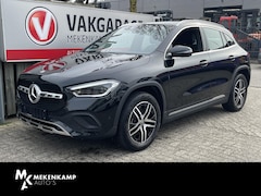 Mercedes-Benz GLA-Klasse - 250 e Progressive 18"/Trekhaak/Matrix LED/Leder/Dodehoek/360 camera/Stoelverwarming/Apple