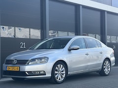 Volkswagen Passat - 1.6 TDI BlueMotion Navi PDC