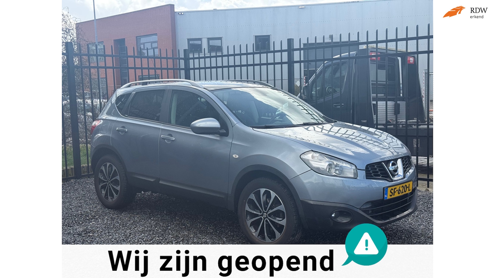 Nissan Qashqai - 1.5 dCi Connect Edition 6BAK!PANO!PDC!ZEER MOOI! - AutoWereld.nl