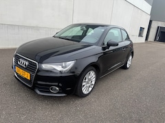 Audi A1 - 1.6 TDI weinig km nieuwe apk