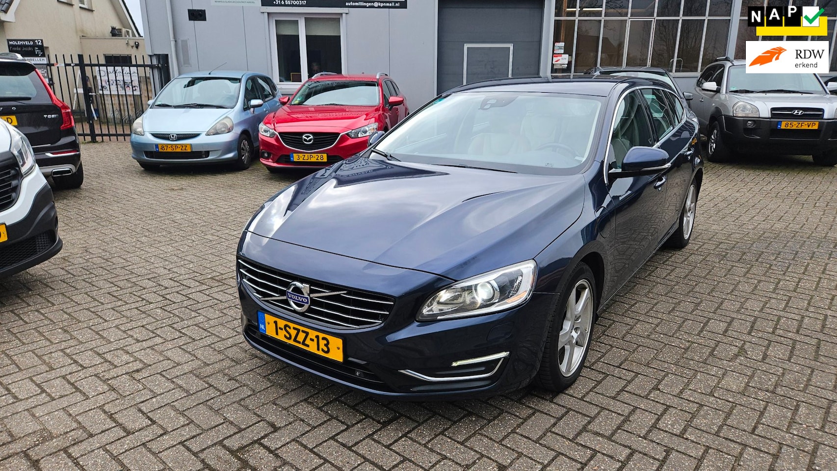 Volvo V60 - 2.4 D6 AWD Plug-In Hybrid Summum 02-2025 RUILMOTOR ELEC+DIESEL 100% - AutoWereld.nl