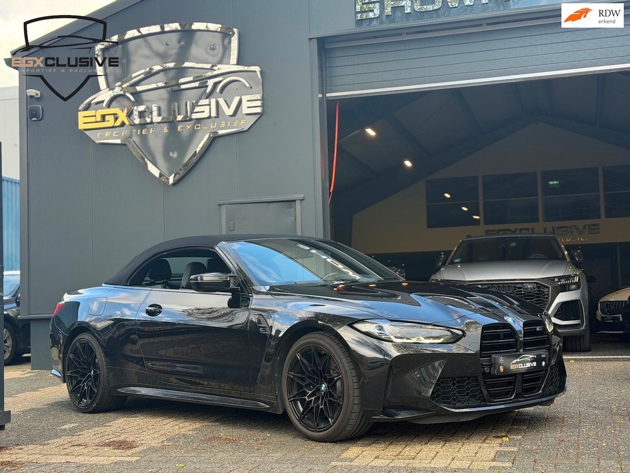 BMW M4 - Competition xDrive Cabrio CARBON|H&K| - AutoWereld.nl