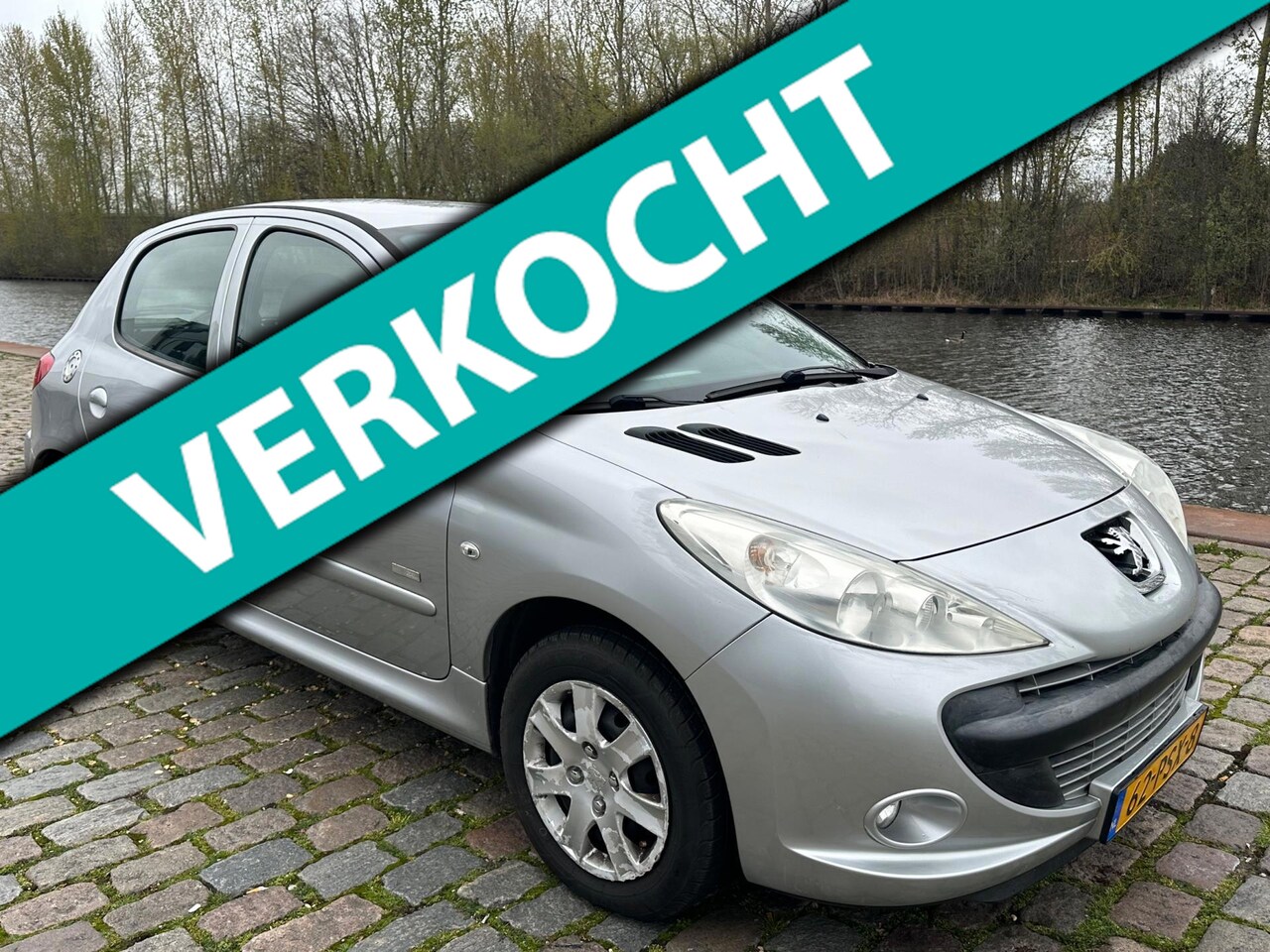 Peugeot 206 - 1.4 Millesim 200 nw apk airco elektrische ramen cv op afs - AutoWereld.nl
