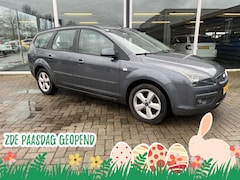 Ford Focus Wagon - 1.6-16V Futura Airco / Cruise / Lmv