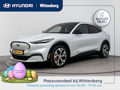 Ford Mustang Mach-E - Extended AWD 98 kWh | SOH 97.8% | Panorama dak | Leder interieur | Elektrische achterklep