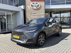 Toyota C-HR - 2.0 PHEV 220 DYNAMIC PARK-SENSOREN BLIND-SPOT STOELVERW CAMERA AD-CRUISE APPLE/ANDROID LMV