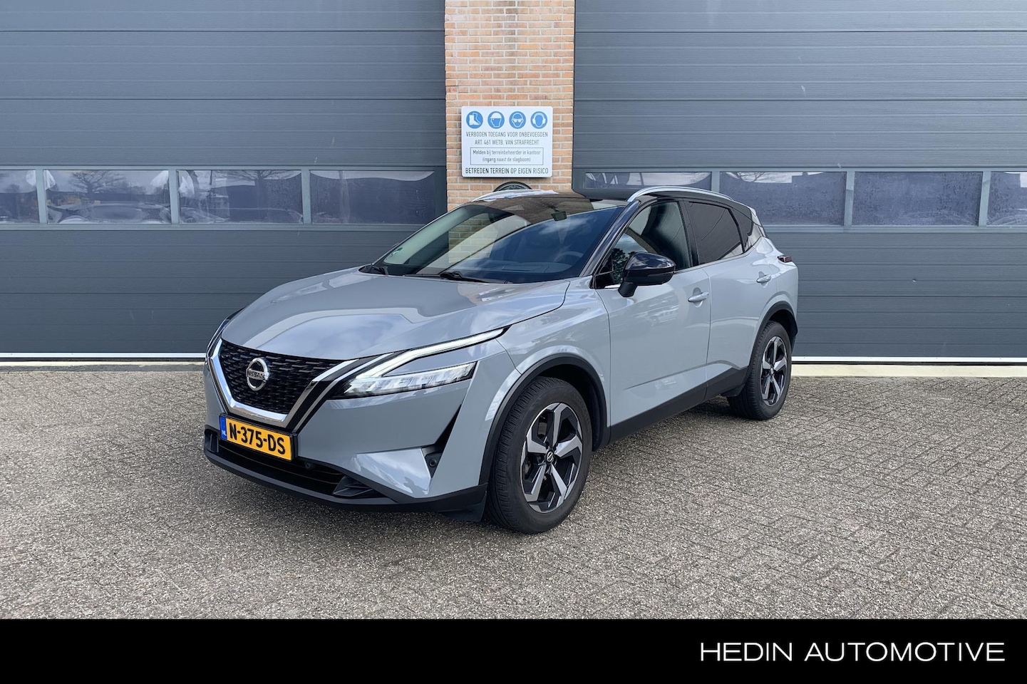 Nissan Qashqai - 1.3 MHEV Xtronic Premiere Edition Automaat | Panoramadak | Keyless Entry | Head-up Display - AutoWereld.nl