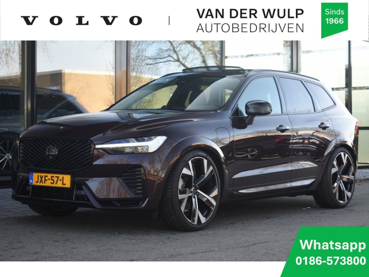 Volvo XC60 - T8 455pk AWD Ultra Dark Executive | 22'' | Luchtvering | Heico - AutoWereld.nl