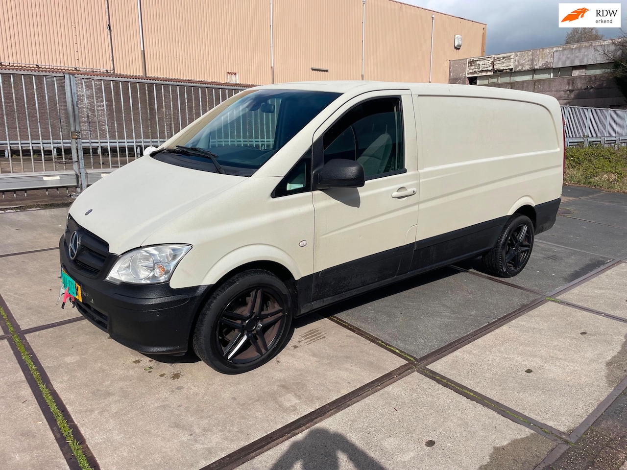 Mercedes-Benz Vito - 122 CDI 320 Lang DC Luxe!EURO 5!AIRCO!ELECKTRISH RAAM&SPIEGELS!CRUIS CONTROLE!PARKEERSENSO - AutoWereld.nl