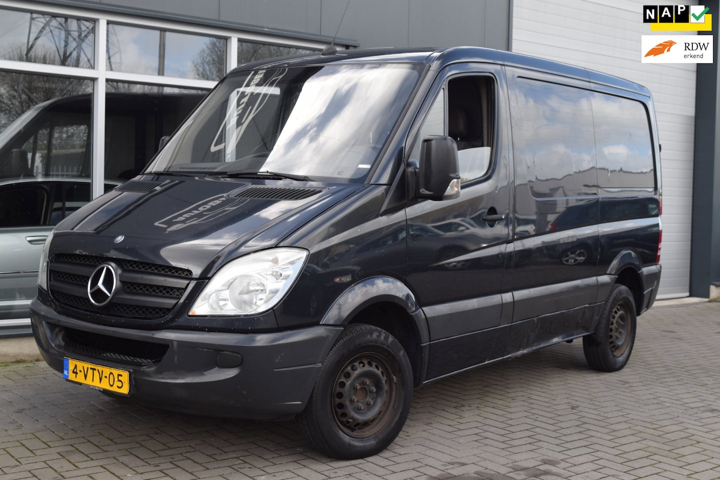 Mercedes-Benz Sprinter - 210 2.2 CDI 325 HD | MARGE | APK 4-2027 - AutoWereld.nl
