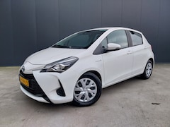 Toyota Yaris - 1.5 Hybrid Active 1e EIGENAAR NL AUTO CAMERA NAVI CRUISE ECC