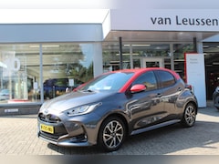 Toyota Yaris - 1.5 HYBRID TOKYO SPIRIT BI-TONE KEYLESS LED KOPLAMPEN AD-CRUISE APPLE/ANDROID CLIMA