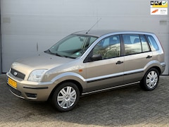 Ford Fusion - 1.6-16V Centennial l Airco l Elektrische ramen l Rijdt & Schakelt zeer goed l