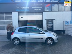 Renault Clio - 1.4-16V Team Spirit