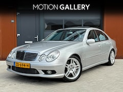 Mercedes-Benz E-klasse - AMG 55 | Eisenmann-uitlaat | Volleer | H&K | Alcantarahemel | Airmatic | Open dak | Bi-xen