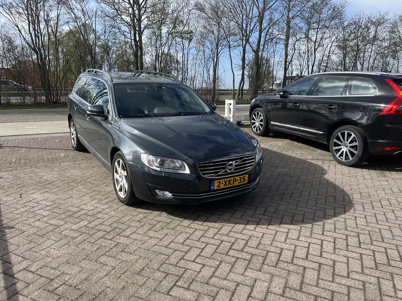 Volvo V70 - 1.6 T4 Momentum AUTOMAAT TREKHAAK STANDKACHEL - AutoWereld.nl