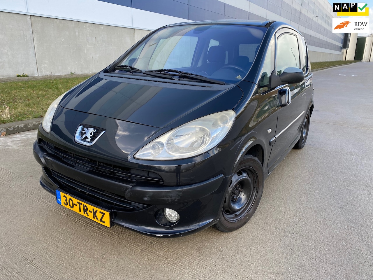 Peugeot 1007 - 1.4 Sesam Gentry 1.4 Sesam Gentry - AutoWereld.nl