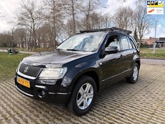 Suzuki Grand Vitara - 2.0-16V Exclusive - 4 x 4 - airco - cruise control