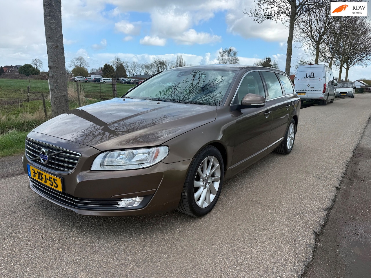 Volvo V70 - 1.6 D2 Momentum Lage km stand ! - AutoWereld.nl
