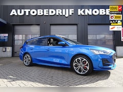 Ford Focus Wagon - 1.0 EcoBoost Hybrid ST Line X, 155PK, PANO, WEGKLAPBARE TREKHAAK, CARPLAY, LED, 1E EIGENAA