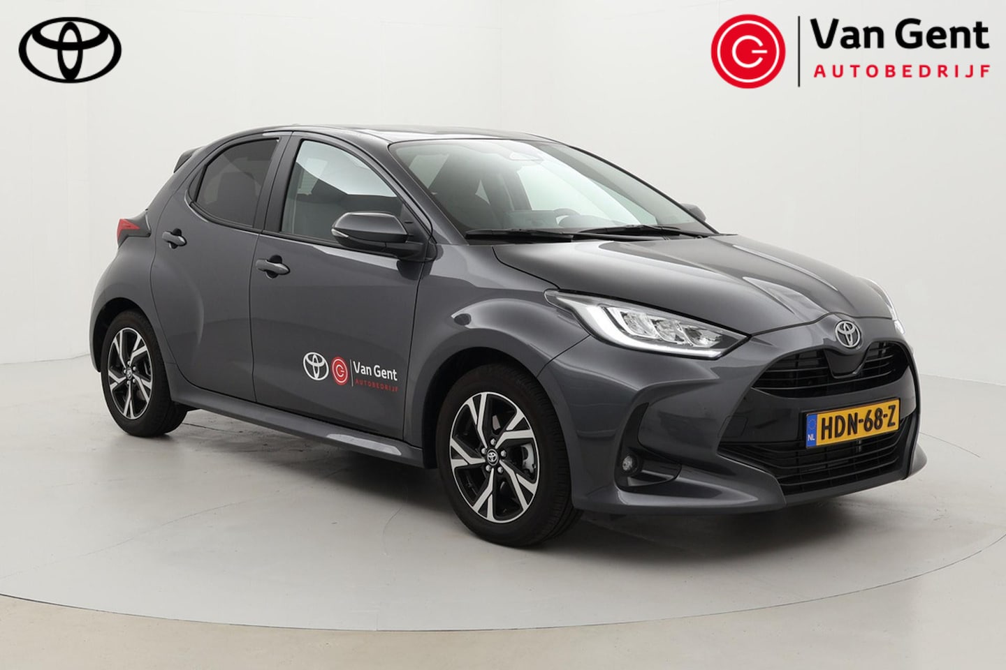 Toyota Yaris - 1.5 Hybrid 115 First Edition | Apple Carplay / Android Auto | Adaptive Cruise | Clima | Ke - AutoWereld.nl