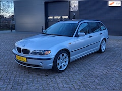 BMW 3-serie Touring - 318i , Schuifdak, PDC, Stoelverw, APK03/27