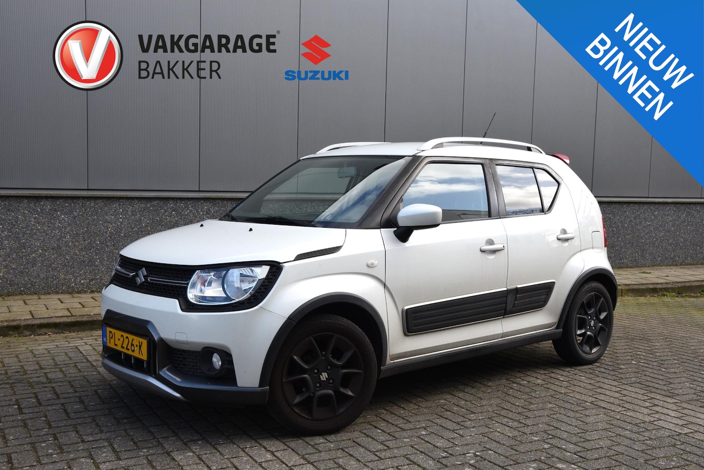 Suzuki Ignis - 1.2 Select | Volledig dealer onderhouden | Navigatie | Spoiler | - AutoWereld.nl