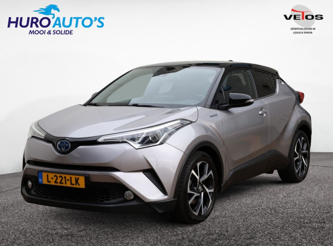 Toyota C-HR - 1.8 Hybrid Bi-Tone | JBL Audio | Stoelverwarming | Navigatie - AutoWereld.nl