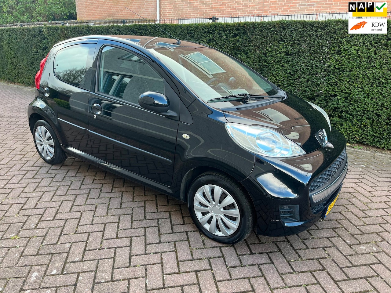 Peugeot 107 - 1.0-12V XS nieuwe apk keuring - AutoWereld.nl