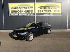 BMW 3-serie - 320i Executive