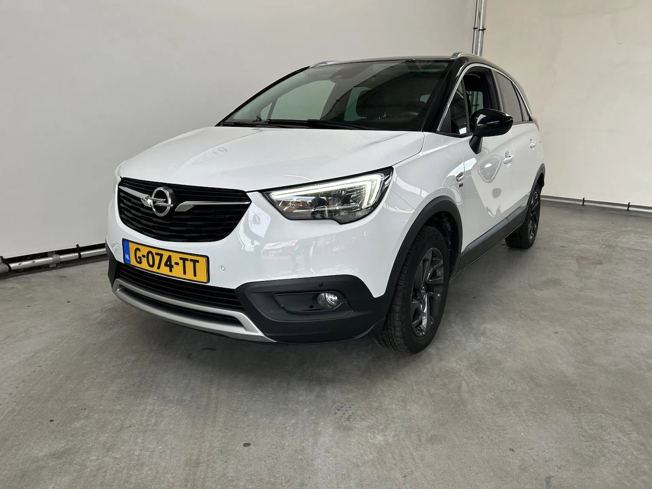 Opel Crossland X - 1.2 Turbo 120 Jaar Edition 1.2 Turbo 120 Jaar Edition - AutoWereld.nl