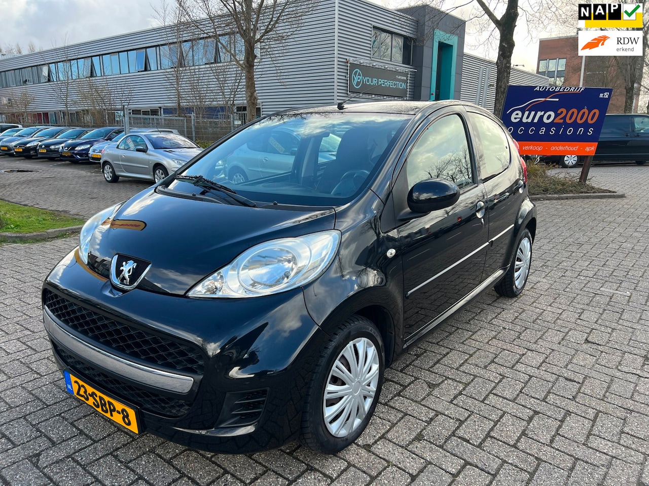 Peugeot 107 - 1.0-12V XS - AIRCO - KEURIGE STAAT - 82.000 NAP ! - AutoWereld.nl