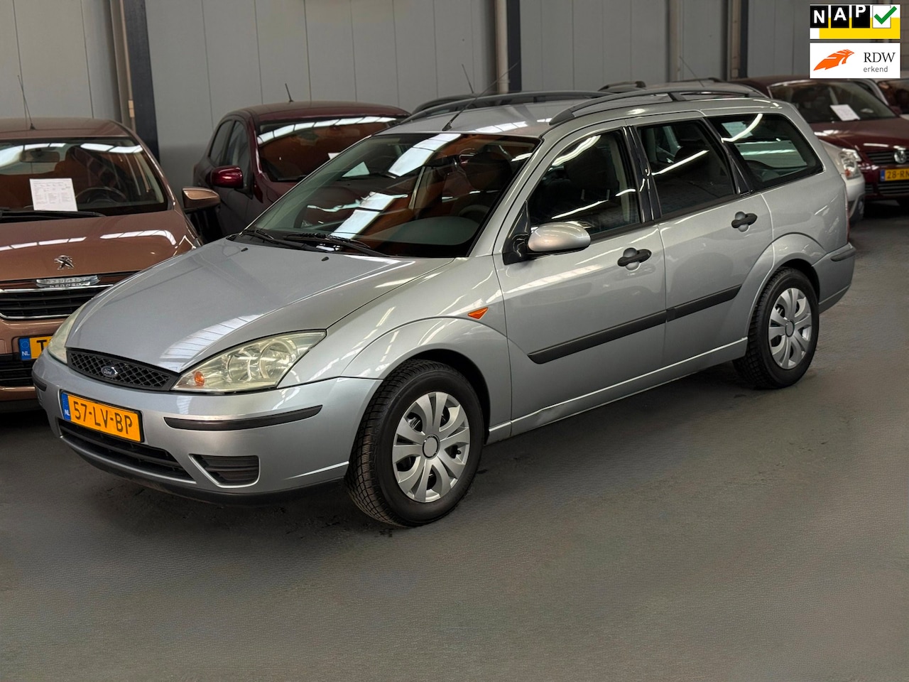 Ford Focus Wagon - 1.6-16V Centennial Nieuwe APK NAP - AutoWereld.nl