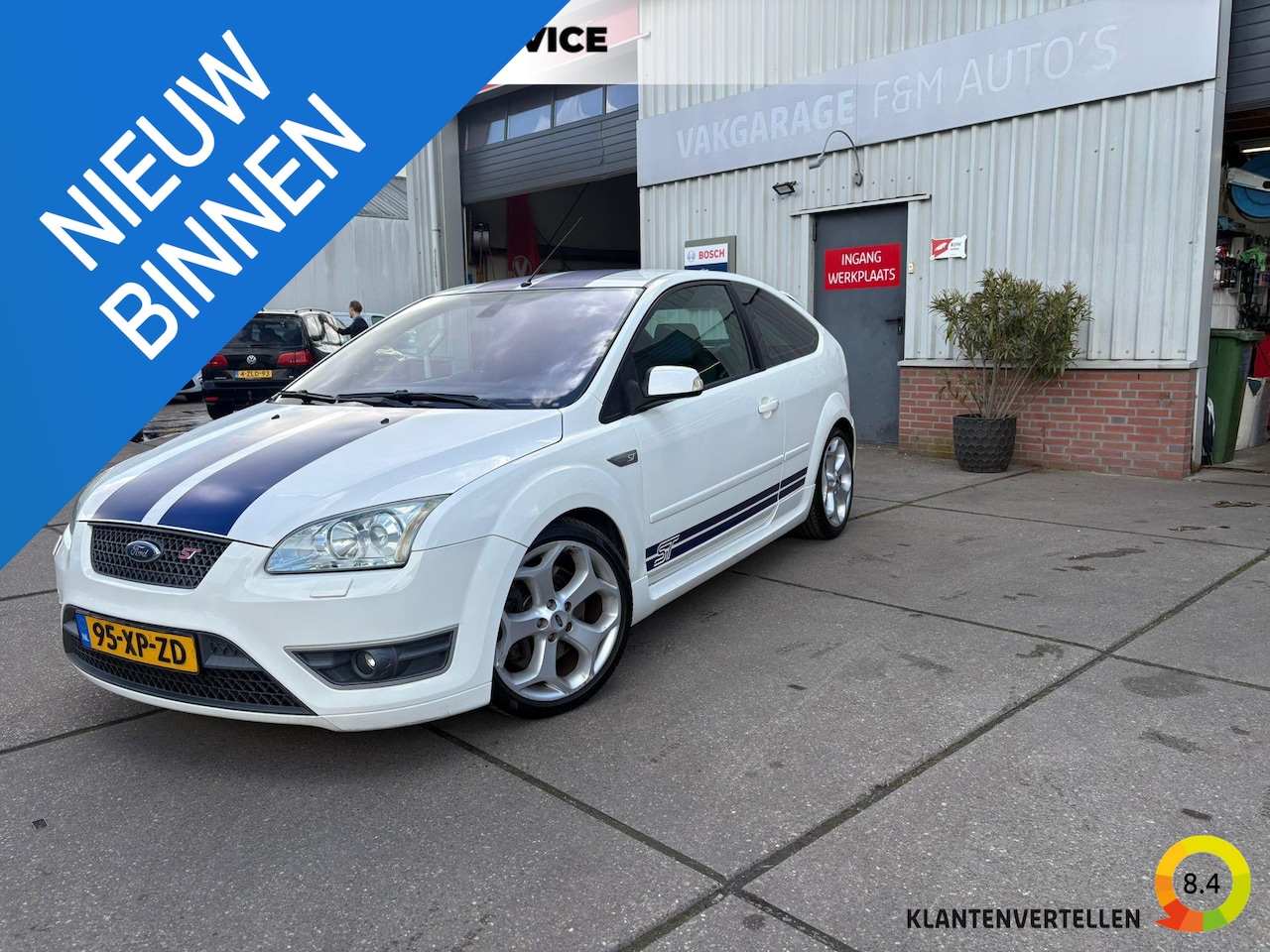 Ford Focus - 2.5-20V ST Distributie, koppeling, banden remmen zijn vervangen! - AutoWereld.nl