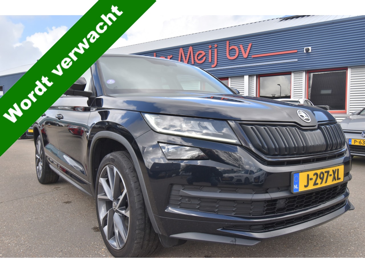 Skoda Kodiaq - 1.5 TSI Sportline Business 1.5 TSI Sportline Business ,TREKHAAK , VIRTUAL COCKPIT , A UITRIJ CAM , LED KOPL , PDC V+A - AutoWereld.nl