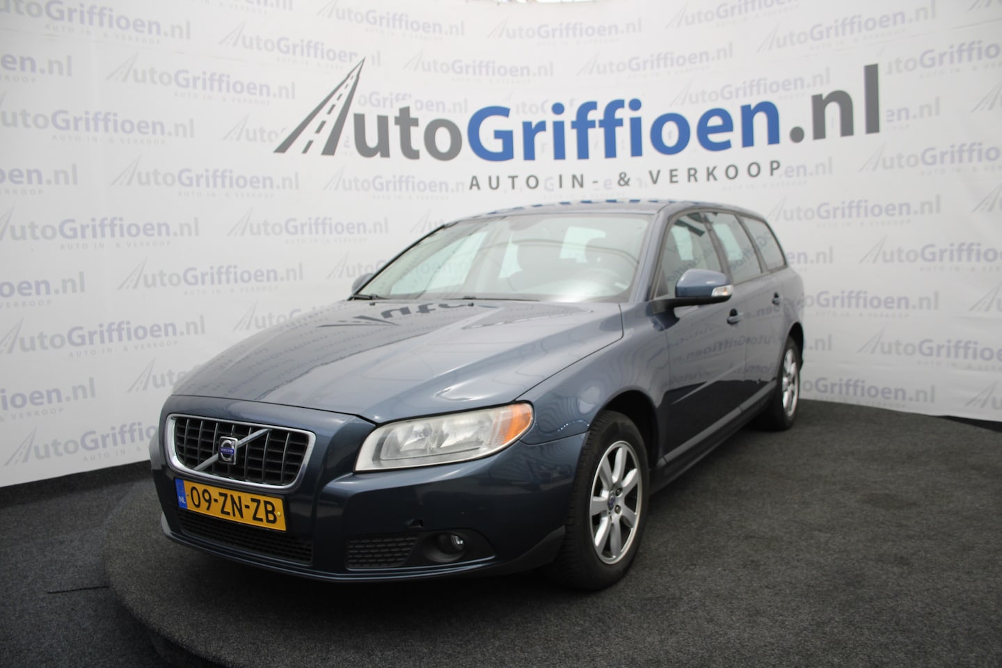 Volvo V70 - 2.0 Kinetic 15 jaar van dezelfde eigenaar - AutoWereld.nl