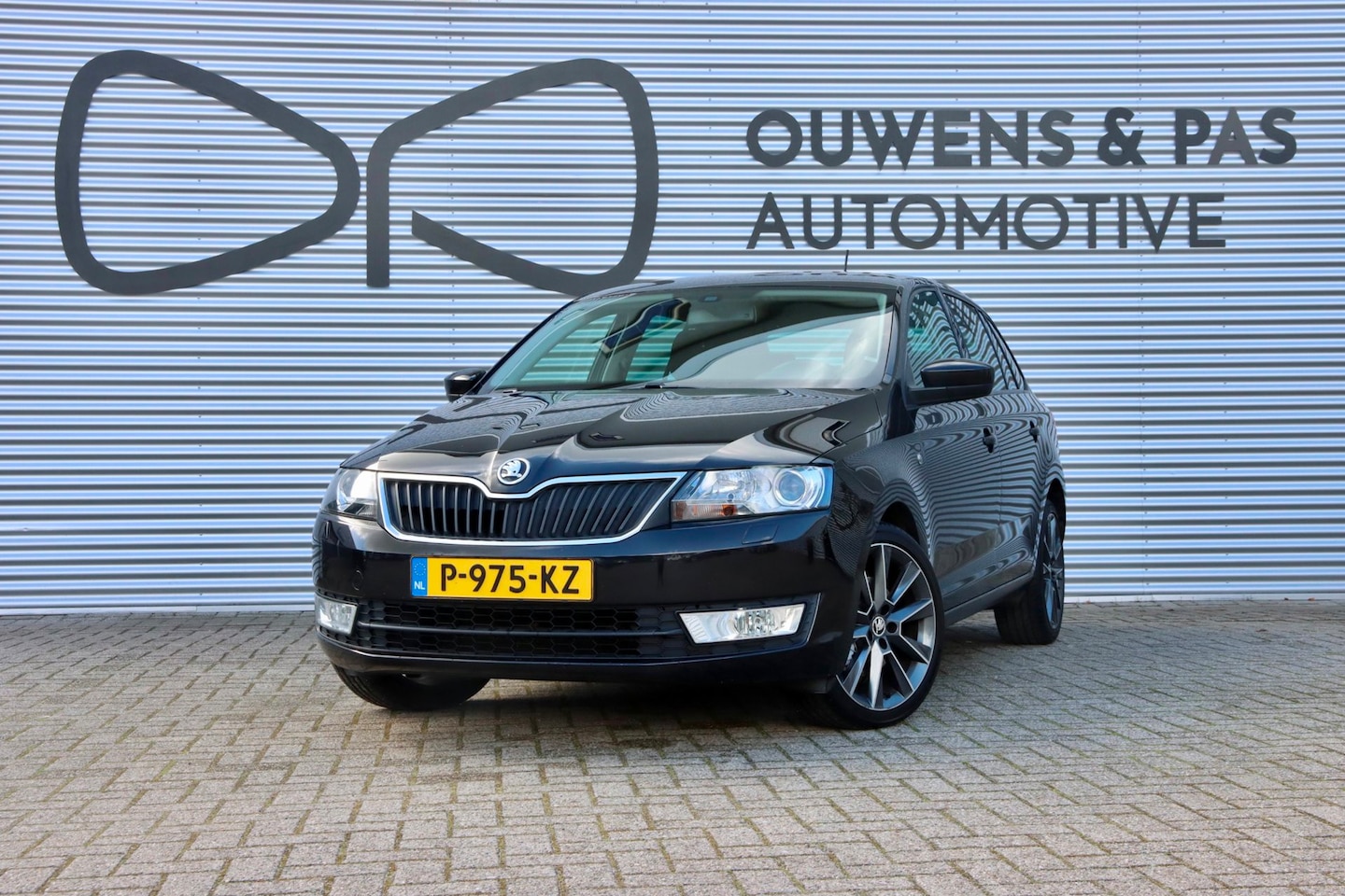 Skoda Rapid - 1.2 TSI Greentech Elegance Businessline | NAVIGATIE | CRUISE | STOELVERW. - AutoWereld.nl