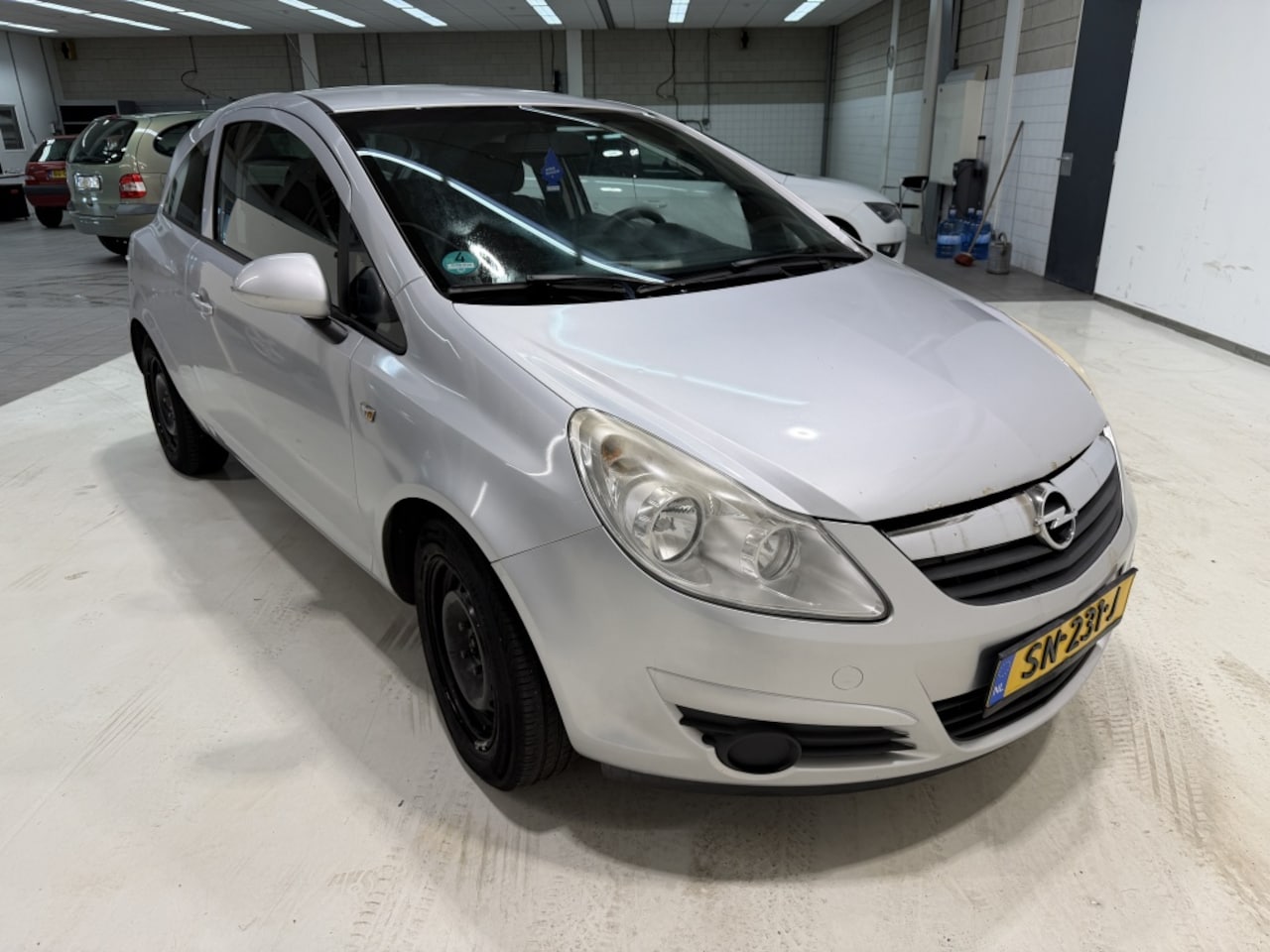 Opel Corsa - 1.4-16V Edition 1.4-16V Edition - AutoWereld.nl