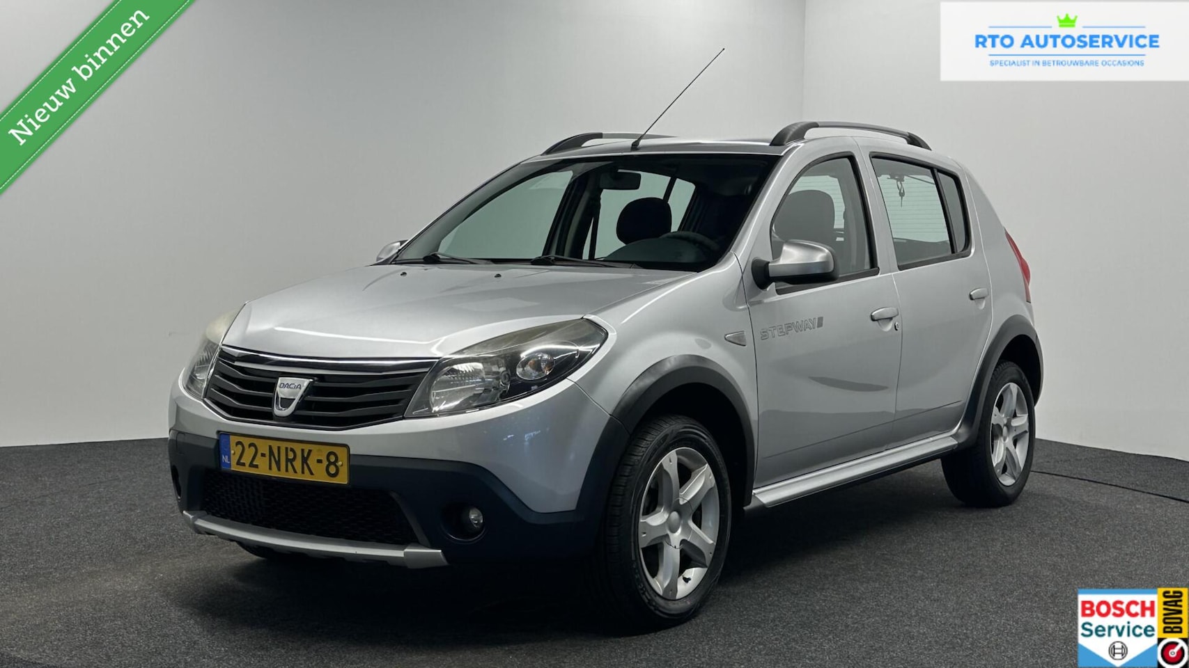 Dacia Sandero Stepway - 1.6 AIRCO TREKHAAK LM. - AutoWereld.nl