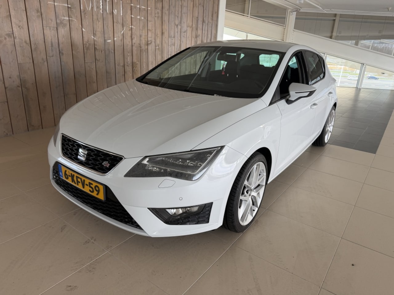 SEAT Leon - 1.4 TSI FR 1.4 TSI FR - AutoWereld.nl