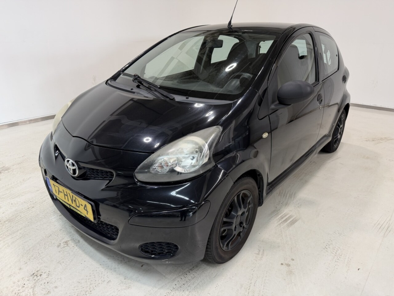 Toyota Aygo - 1.0-12V Access 1.0-12V Access - AutoWereld.nl