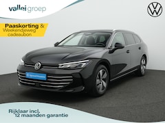 Volkswagen Passat Variant - 1.5 eTSI 150 pk DSG Business | Trekhaak | 360 camera | Leder/alcantara | Stuur-/stoelverwa