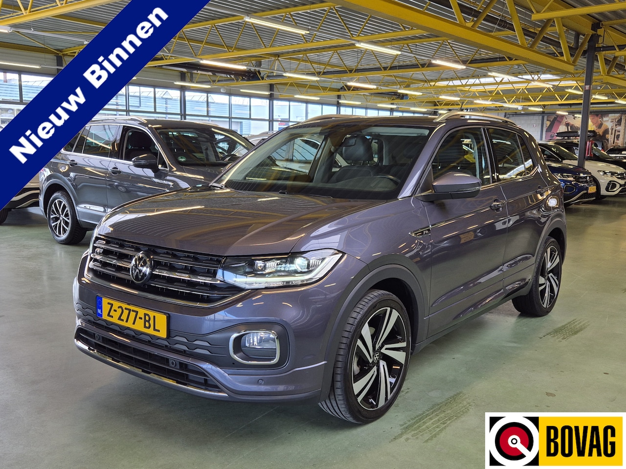 Volkswagen T-Cross - 1.0 TSI R-Line -110pk- Navi | Camera | Trekhaak | LED | Dodehoek Sensor | Rijklaarprijs in - AutoWereld.nl