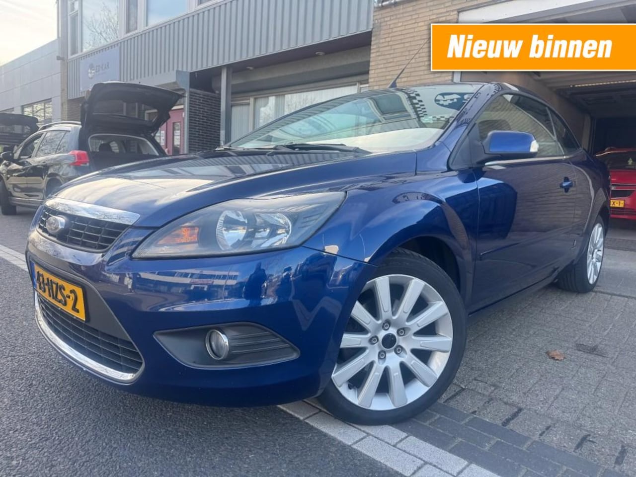 Ford Focus - 1.6 Titanium LEER CABRIO NETTE AUTO RIJDT GOED NAP APK 3-2027 - AutoWereld.nl