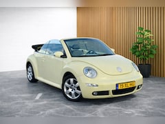 Volkswagen New Beetle Cabriolet - 2.0 Highline (CREME KLEUR, AIRCO, STOELVERWARMING, CABRIO, GOED ONDERHOUDEN, NIEUWE APK)
